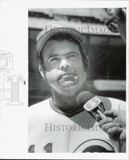 1976 Press Photo Bob Bailey of the Cincinnati Reds discusses his two homers picture