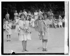 Photo:Girls with Dolls Children Playing 1923 picture