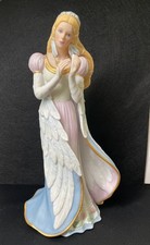 Vintage 1986 “The Swan Princess” from The Legendary Princesses by Lenox MINT picture