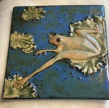 Frog And Lily Pad Tile Made By Global Views 8 X8  High Gloss 3D  Gorgeous picture