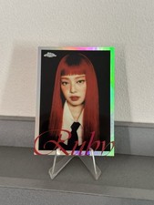 2026 Topps Chrome x Jennie, Ruby Short Prints #RSP2 (SP) Close Up Refractor picture