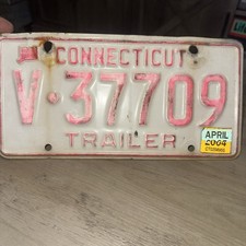 Connecticut License Plate 2004 Sticker Trailer #V.37709 Red Letters picture