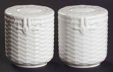 Wedgwood Nantucket Basketweave Pattern Bone China Salt and Pepper Shakers RARE picture