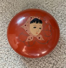 Vintage Japanese Lacquerware Trinket Box. Hand-painted Showa Girl with Kerchief. picture