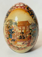 Vintage Japanese Royal Satsuma Hand painted Geisha Girls Ceramic Egg picture