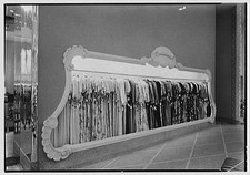 Philadelphia PA Mangel's Department Store 11th and Chestnut Sts 1930s Display picture