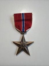 Vietnam War Era US Army Bronze Star Medal picture
