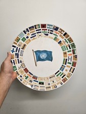 VTG 1957/58 UNITED NATIONS FLAGS OF THE WORLD EGERSUND FLINT COLLECTORS PLATE picture