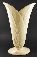 1930s HAEGER POTTERY ART DECO DOUBLE LEAF FAN BUTTER YELLOW CERAMIC VASE 14