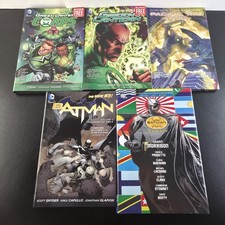 Lot Of 5 Batman, Green Lantern, & Pacific Rim Graphic Novels Hardcover  picture