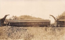 J39/ Interesting RPPC Postcard c1910 Railroad Wreck Disaster Cranes 238 picture