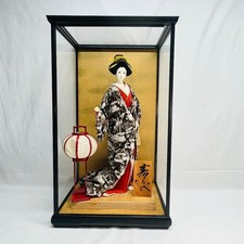 VINTAGE Traditional Kimono Oyama Geisha Paper Lantern Glass Case INFO See Descrp picture