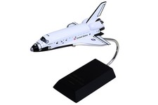 NASA Rockwell US Space Shuttle Orbiter Endeavour OV-105 Desk Top 1/200 XX Model picture
