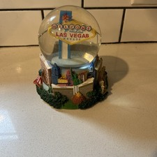Vintage 6” MGM Las Vegas Sign & The Mirage Hotel  Snow globe Musical Vegas picture