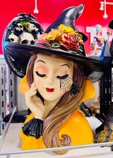 New Viral Bella Lux Pretty Witch Bust 17