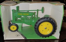 Ertl 1934 John Deere Model A Tractor 539DO NIB picture