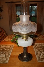 Aladdin QUEEN 1937 TO 1939 White Moonstone with Bronze Base picture