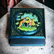 Russian Black Lacquer Hand Painted Folk Art Trinket Box 2.5”x2.5”x1.5” Signed picture