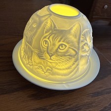 Breathtaking 3D Design Cats & Kittens 3 Piece Ceramic Candle Holder W/candle picture