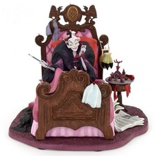 WDCC Disney: ‘101 Dalmatians’ Figurine Cruella De Vil “It’s That De Vil Woman” picture