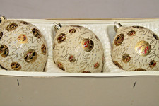 Lot VTG Milk Glass SUN RISING Pictured Large DROP Christmas Ornaments Romania picture