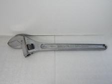 VINTAGE CRESCENT CRESTOLOY 18