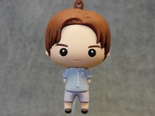 Outer Banks NEW * Rafe Clip * Blind Bag Key Chain Monogram Netflix picture
