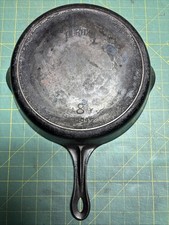 Vintage Puritan No. 8 Cast Iron Skillet 1504 picture