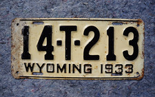1933 Wyoming Truck License Plate - Original Paint picture