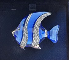 Swarovski 659350 Scuba Blue Colina Fish Crystal Brooch Retired 2009 Original Box picture
