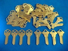 50 PC LOCKSMITH KEY BLANK ASST KW1 & SC1 FITS KWIKSET & SCHLAGE BRASS USA MADE picture