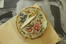 VTG Hammersley Queen Anne Chintz Floral Gold Gilded Bone China Tea Cup & Saucer picture