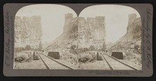 Photo:Castle Gate Utah 1910 Landmark Rock Railroad Stereograph picture