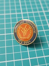 Vtg IYV 2001 Queensland Government Gold Tone Lapel Pin picture