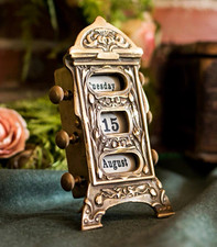 Vintage Style Ornate Metal Perpetual Desk Calendar Day Date Month picture