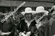 EASTER DAY PARADE AND BONNET FESTIVAL Ladies Hat Design PHOTO New York 1960 picture