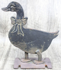 1988 UPPER DECK CAST IRON DUCK GOOSE BOOT SCRAPER DOORSTOP 10.5 INCHES TALL picture