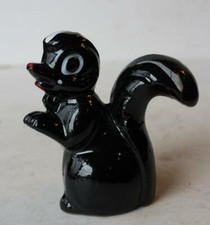 Skunk Figurine Ceramic Porcelain Hand Painted Cartoon Comic Style Redware CUTE + picture
