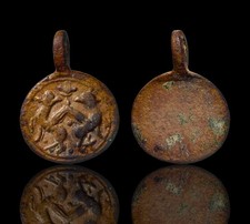 Crusader Bronze Heraldic Medal Pendant Confronted Lions Jerusalem Find Artifact picture