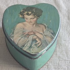 Vtg Harrison Fisher Tindeco Heart Shaped Green Metal Tin Box 