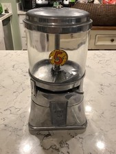 Vtg Regal 5 Cent Gumball Vending Machine - No Keys picture