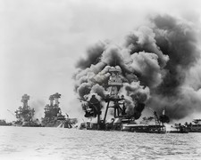 Pearl Harbor Attack on Battleship USS Arizona WWII 8x10 Glossy Print HT4136753 picture