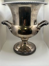 VTG Silver Plate WM Rogers Pedestal ICE BUCKET Champagne Wine 851 with liner picture