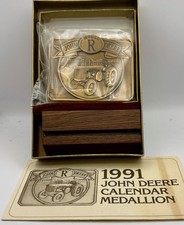 1991 John Deere Calendar Medallion ‘R’ Tractor picture
