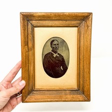 ANTIQUE 1860'S THRU 1870'S TINTYPE PHOTOGRAPH - MAN ON SWING W/ TWO WOMEN POSING picture