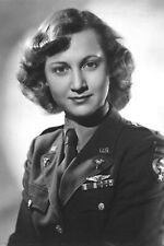 beautiful woman officer in military uniform WW2 Photo Glossy 4*6 in B005 picture