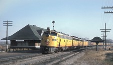 MILW 30C (E9A) w Train 5, The Morning Hiawatha at Pewaukee WI 1964 5 x 7 picture