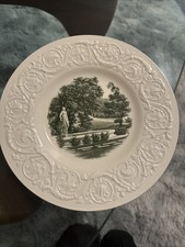Wedgwood Smith College 1932 Collector Plate The Lanning Fountain picture