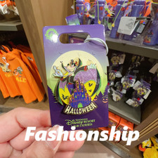 Authentic Shanghai Disney 2026 Halloween Goofy Bat Pin disneyland exclusive picture