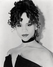 ROSIE PEREZ PRINTS AND POSTERS 100049 picture